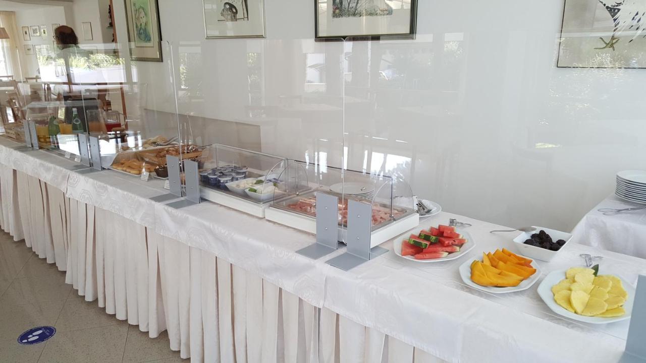 Hotel Escorial 체르비아 외부 사진
